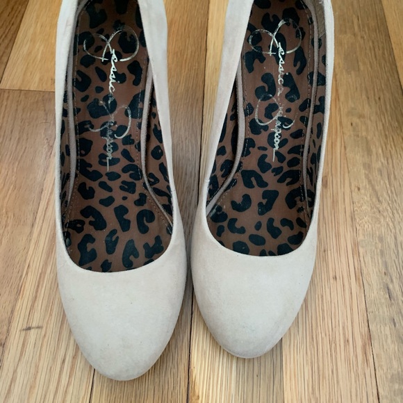 Jessica Simpson Shoes - Jessica Simpson suede nude heels